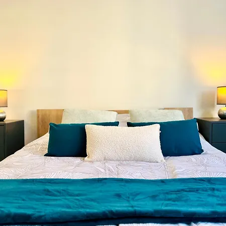 Le Petit Balcon - Proche Gare & Wifi * Troyes